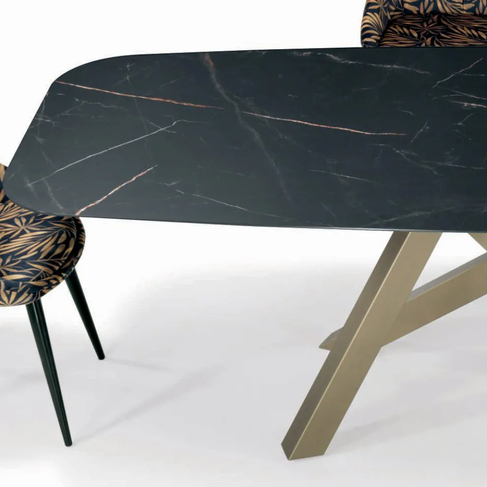 Fester Barrel-Tisch mit Laminatplatte, hergestellt in Italien – Settimmio