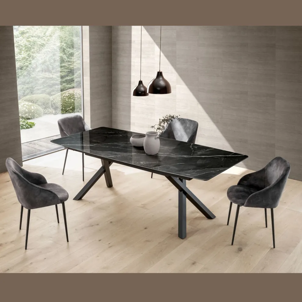 Fester Fasstisch aus glänzendem Calacatta-Schwarz-Laminam - Dialogo