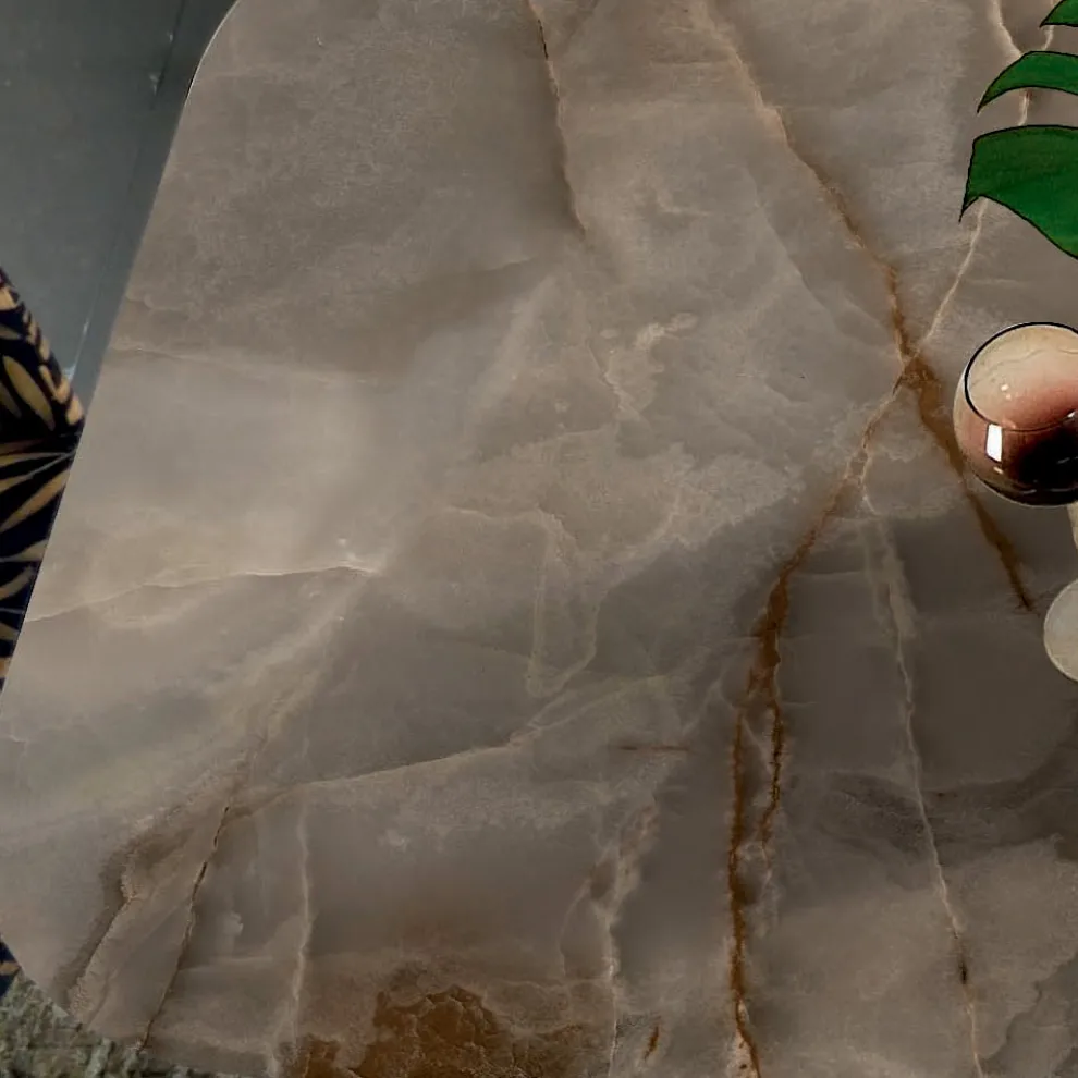 Fester Tisch mit tonnenförmiger Platte aus Keramik, hergestellt in Italien – Settimmio