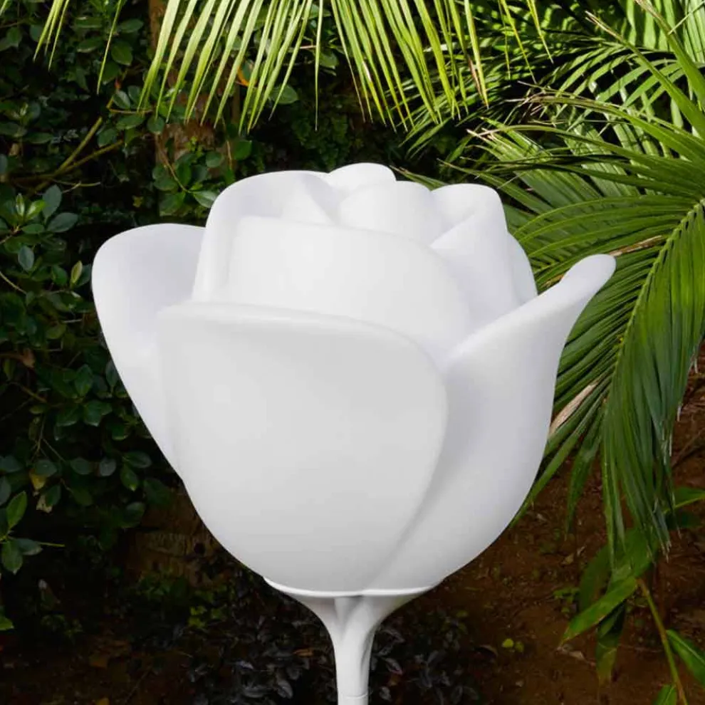 Flower Design Kunststoff Stehleuchte für den Außenbereich - Baby Love von Myyour
