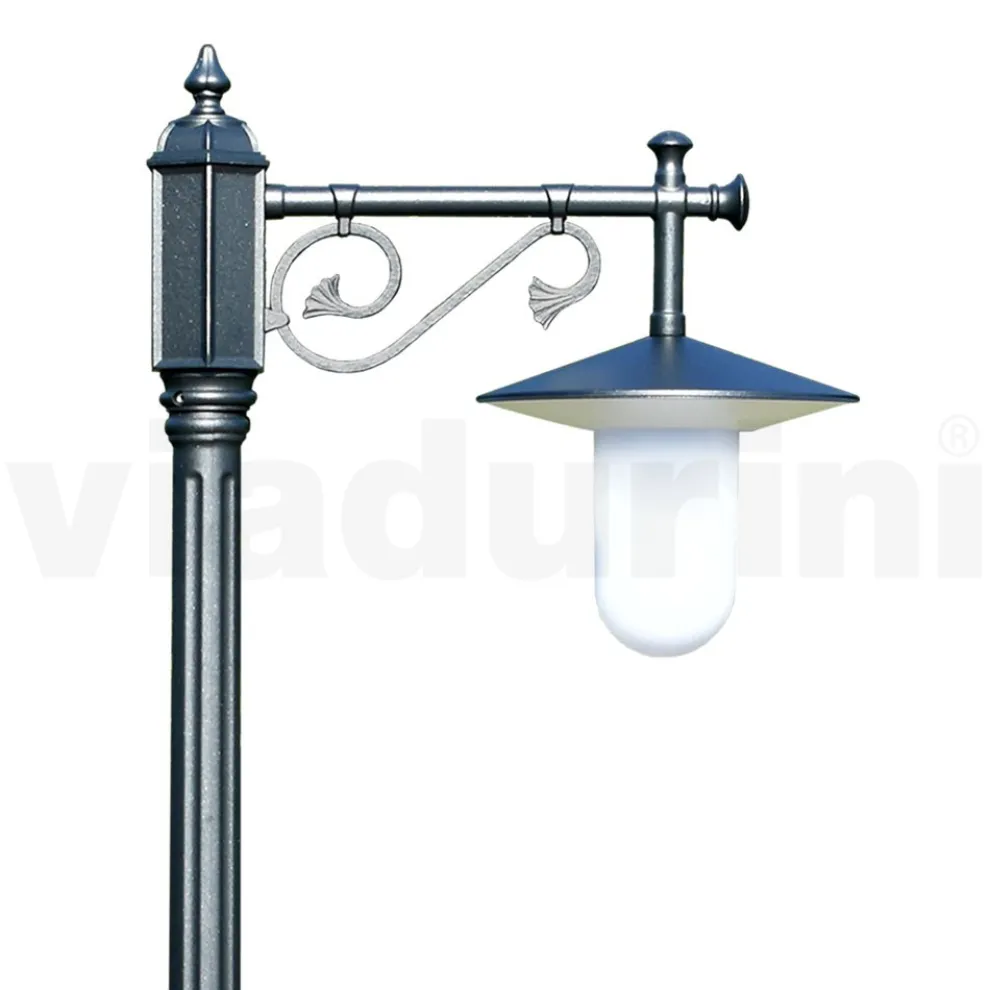 Gartenlampe im Vintage-Stil aus grauem Aluminium, hergestellt in Italien – Belen