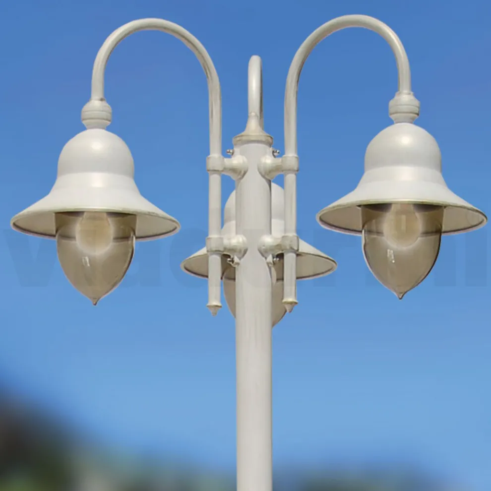 Gartenlampe mit 3 Lichtern aus Aluminium, hergestellt in Italien – Cassandra
