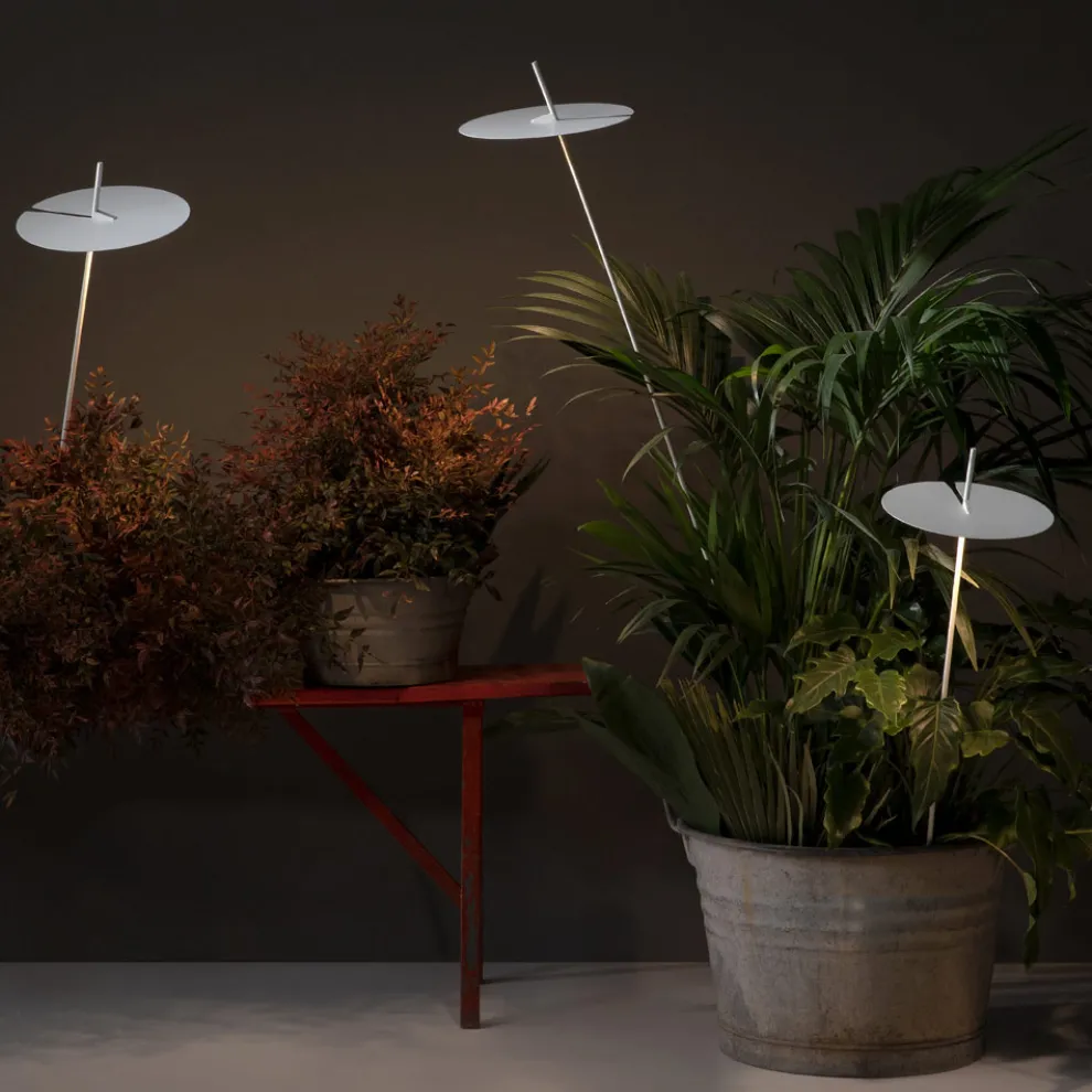 Garten-Stehlampe Aluminium Weiß Design mit Seerosenblatt - Cipriam