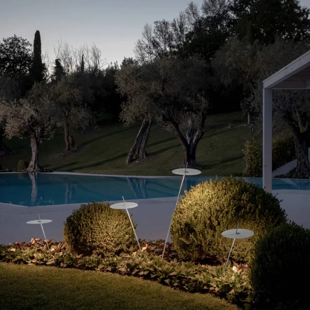 Garten-Stehlampe Aluminium Weiß Design mit Seerosenblatt - Cipriam