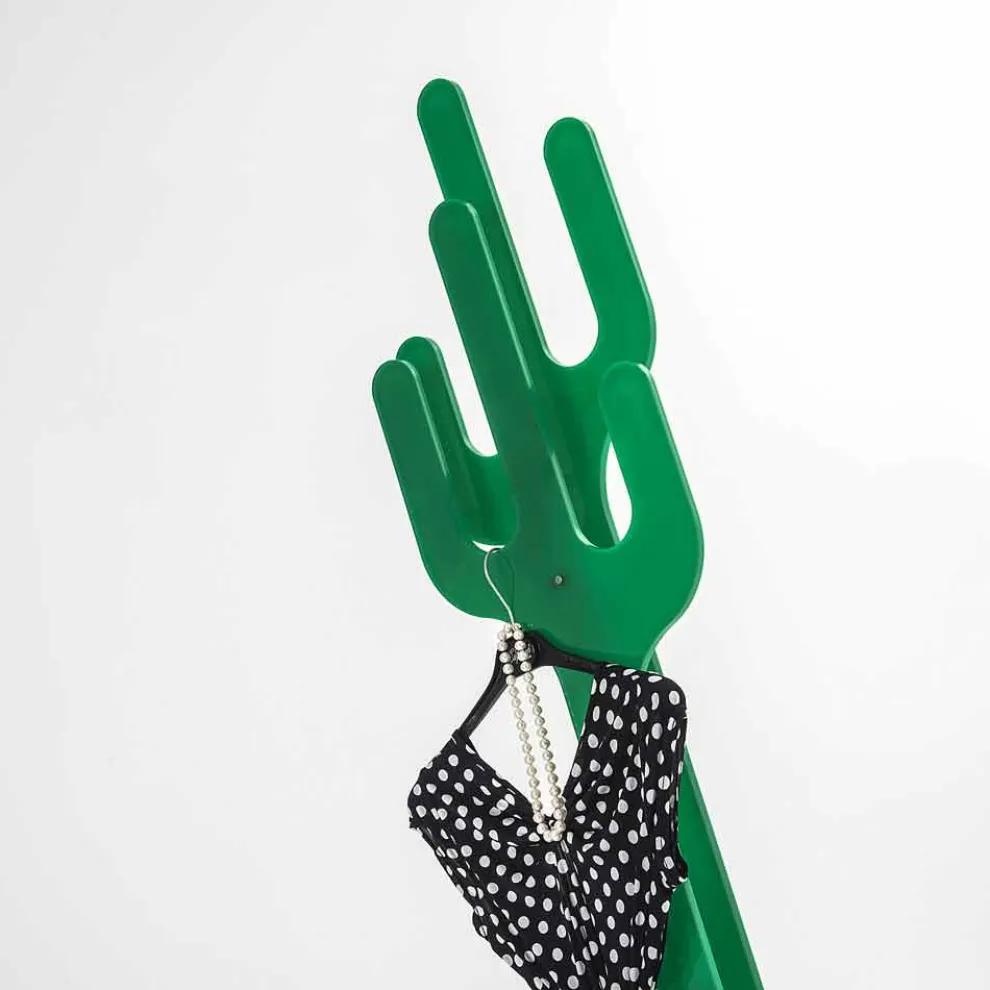 Grünes Garderobenständer des modernen Entwurfs des Kaktus, hergestellt in Italien