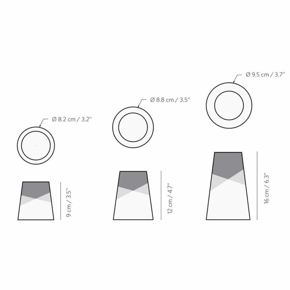 Zusammensetzung von 3 modernen Kerzenhaltern aus massivem Kiefernholz - Weiß