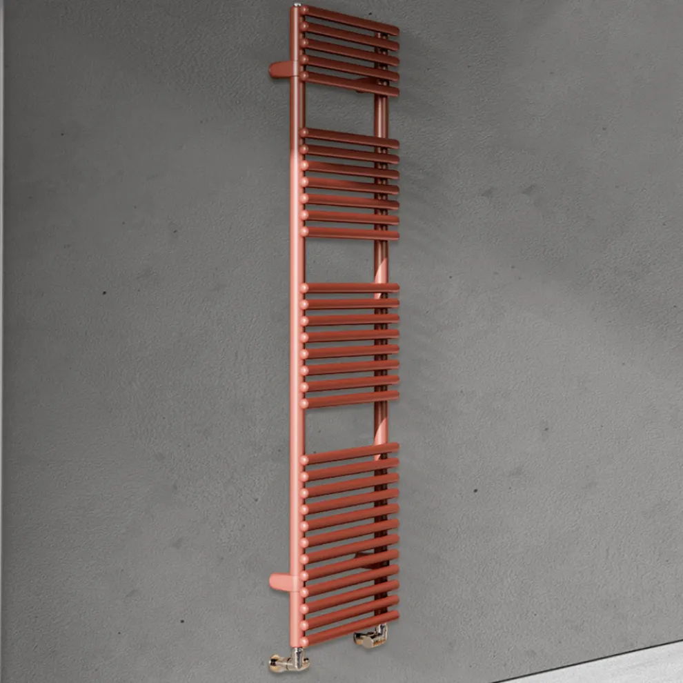 Hydraulischer Handtuchwärmer aus Kohlenstoffstahl Rost Made in Italy - Coccola