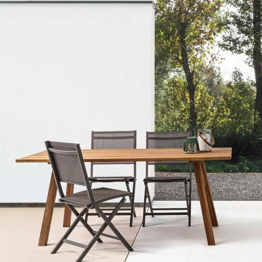 Esstisch im Freien in Acacia Wood Oil Finish - Leonard