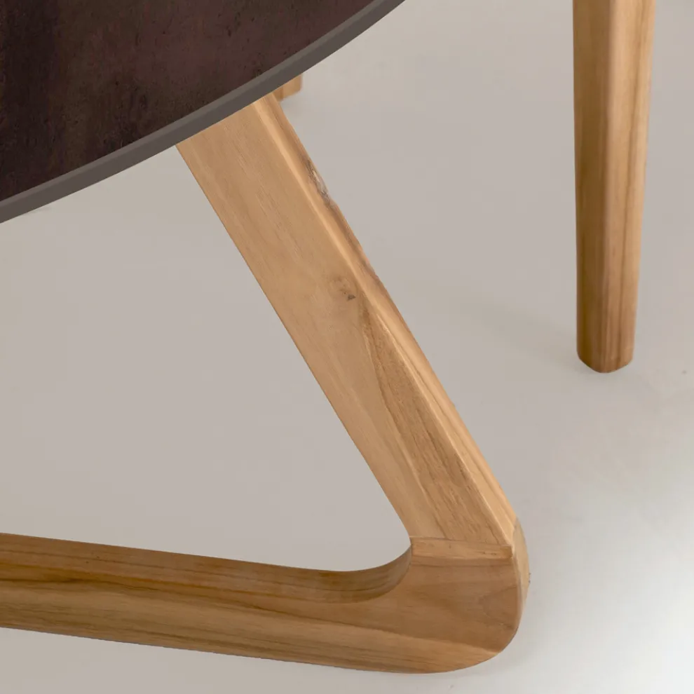 Runder Außentisch aus Metall Corten Keramik Made in Italy - Pegaso