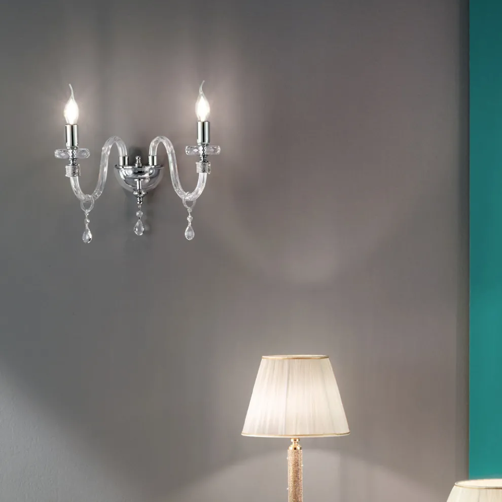 Klassische Design-Wandlampe mit 2 Lichtern aus handbearbeitetem Chromglas - Similo