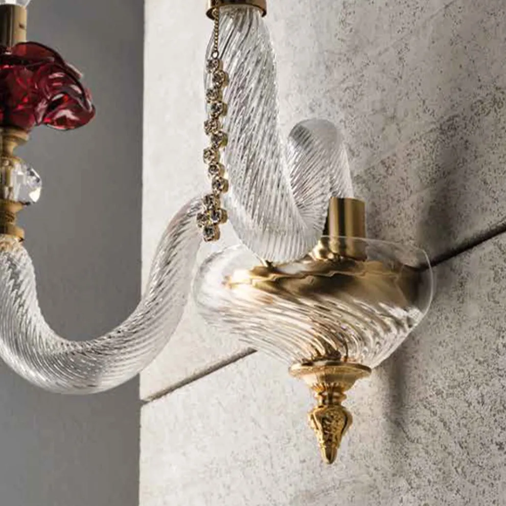 Klassische Wandlampe 2 Lichter mundgeblasenes Glas und florale Details - Bluminda