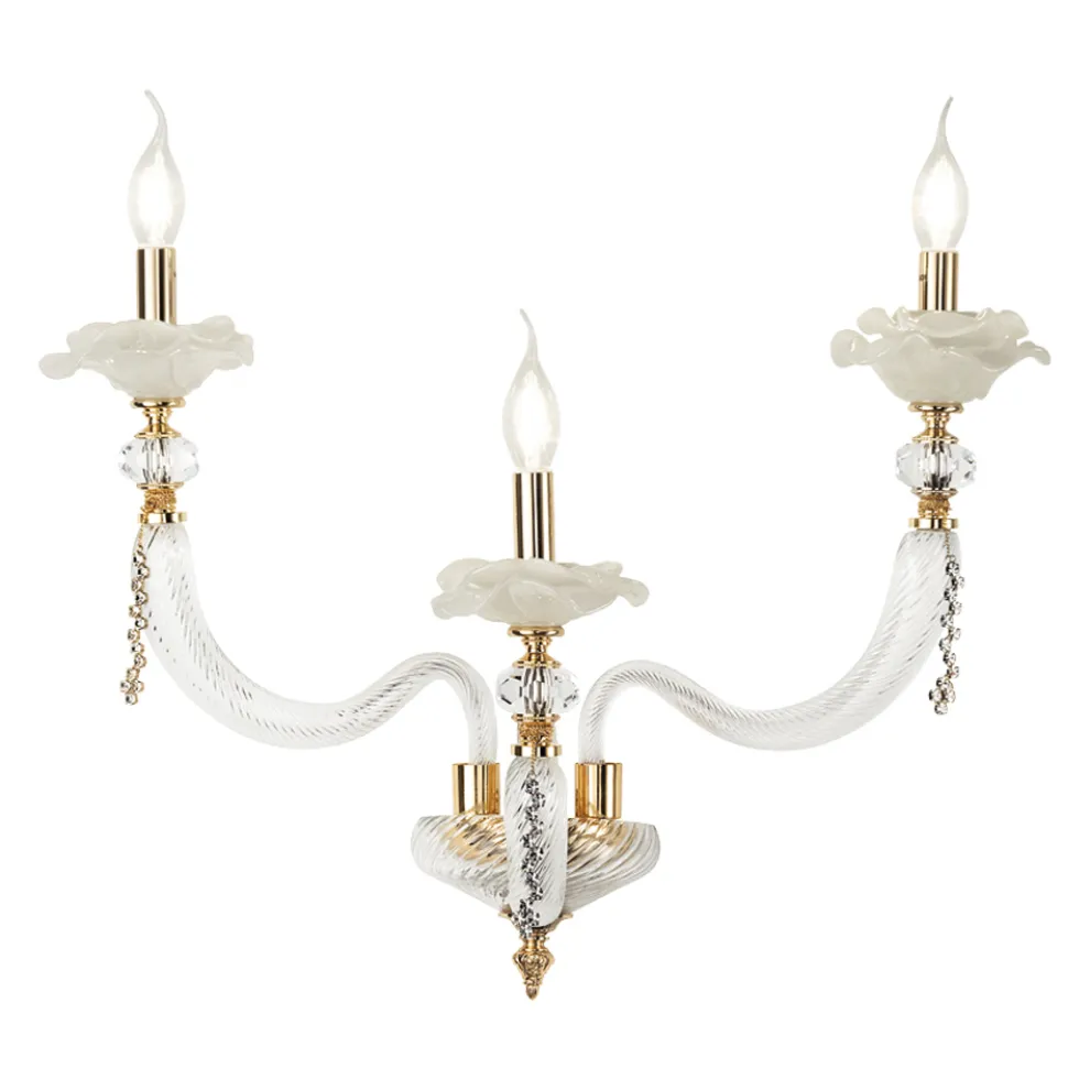 Klassische Wandlampe 3 Lichter mundgeblasenes Glas und florale Details - Bluminda
