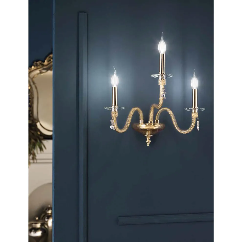 Klassische Wandlampe 3 Lichter aus mundgeblasenem Glas und handgefertigten Details - Phaedra
