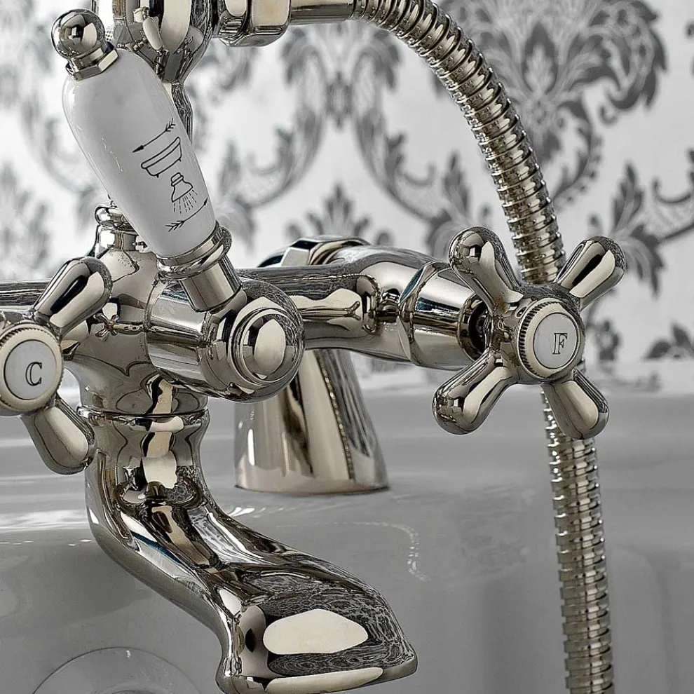 Klassische Wannenrandgruppe mit Handbrause aus Messing Made in Italy - Ercolina