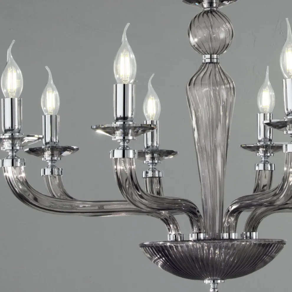 Klassischer 8-flammiger handgefertigter Rigaton-Kronleuchter aus Glas und Metall - Fievole