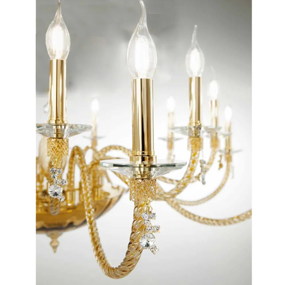 Klassischer Kronleuchter mit 12 Lichtern aus mundgeblasenem Glas und Handdetails - Phaedra