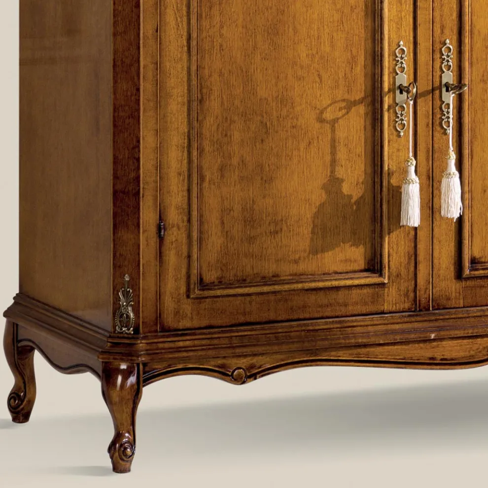 Klassisches Sideboard aus luxuriösem Bassano-Walnussholz, hergestellt in Italien - Richard