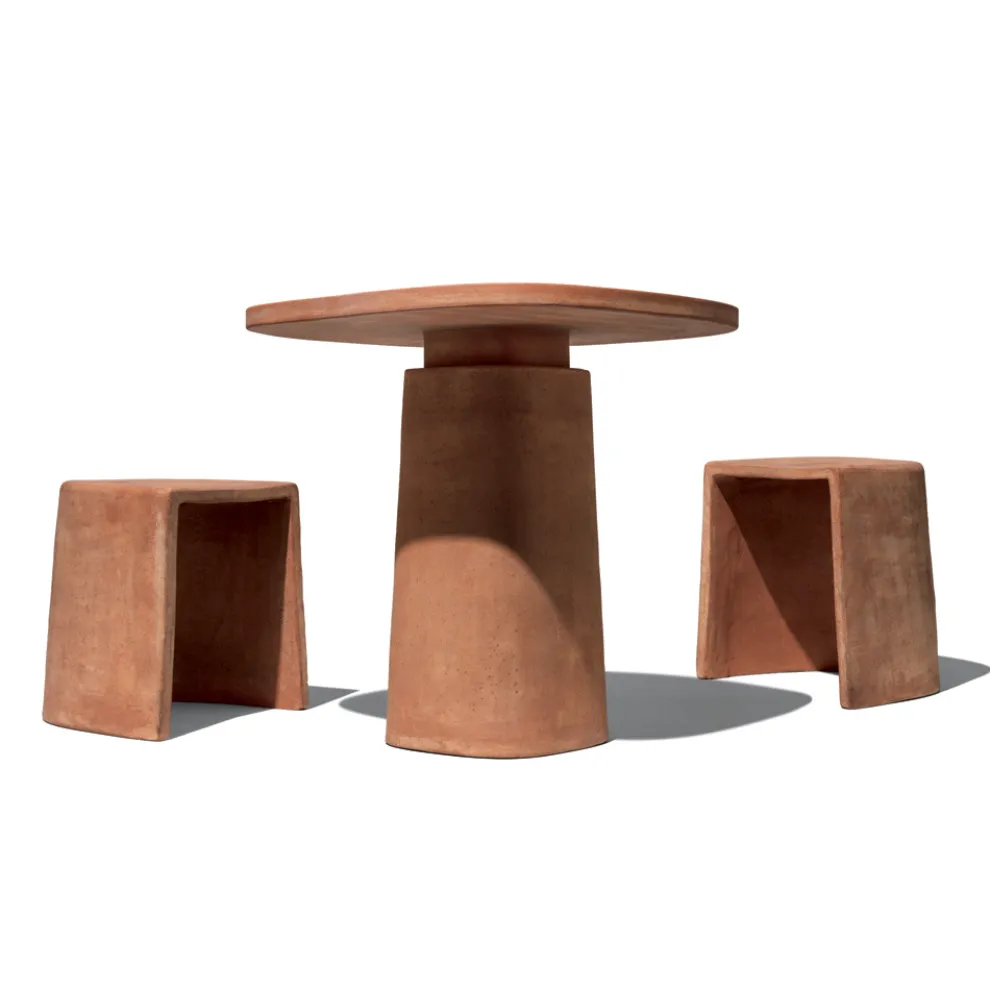 Niedriger Hocker für handgefertigte Terrakotta im Freien Made in Italy - Julio