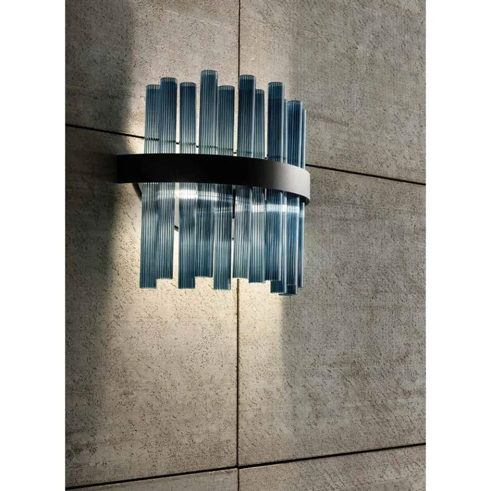Moderne italienische Luxus-Wandlampe aus mundgeblasenem Glas - Maesta