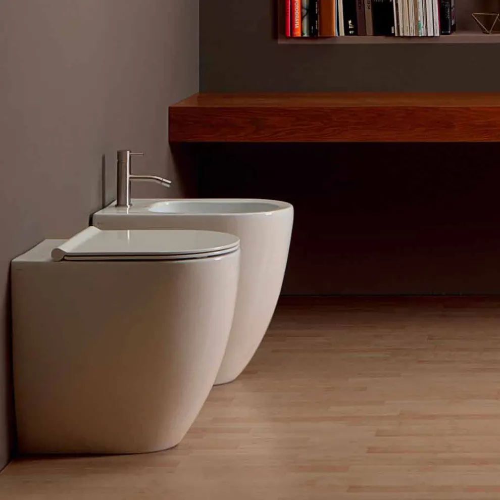 Moderne Toilettenschüssel aus weißer Keramik Shine Square H50 Rimless