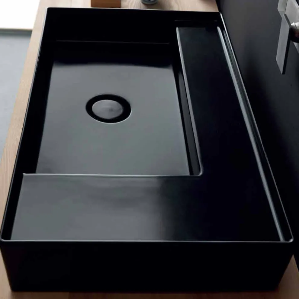 Modernes Aufsatzwaschbecken aus schwarzer Keramik, hergestellt in Italien