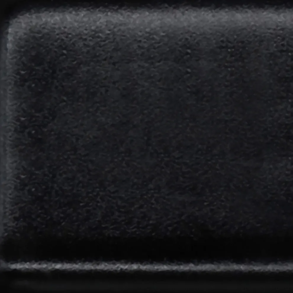 Modernes Einbau- und Aufsatzwaschbecken rechts aus Maida-Keramik