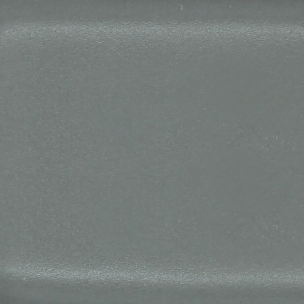 Modernes Einbau- und Aufsatzwaschbecken rechts aus Maida-Keramik