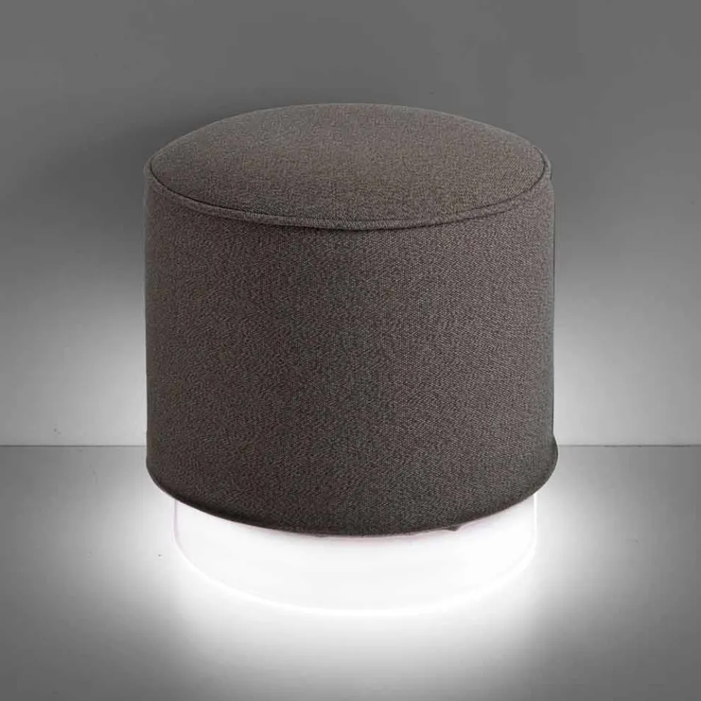 Outdoorpouf, aus Polyethylen und Stoff oder Leder-Mara Slide