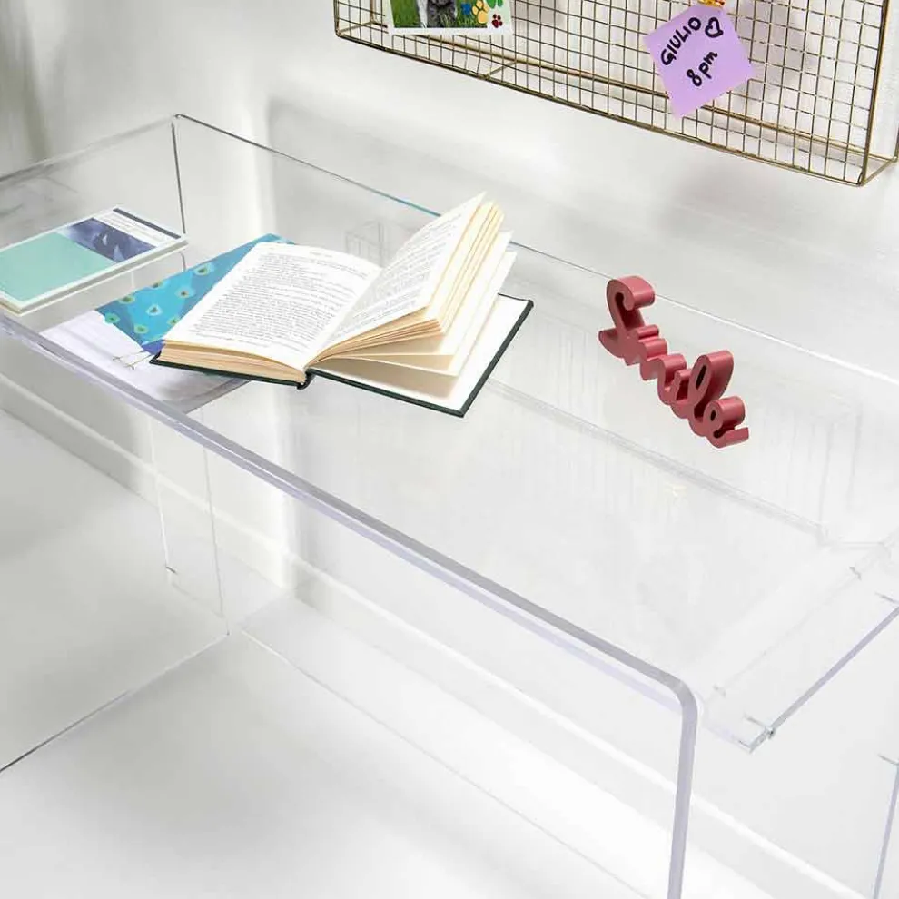 Moderner Schreibtisch aus transparentem Plexiglas, hergestellt in Italien, Barga