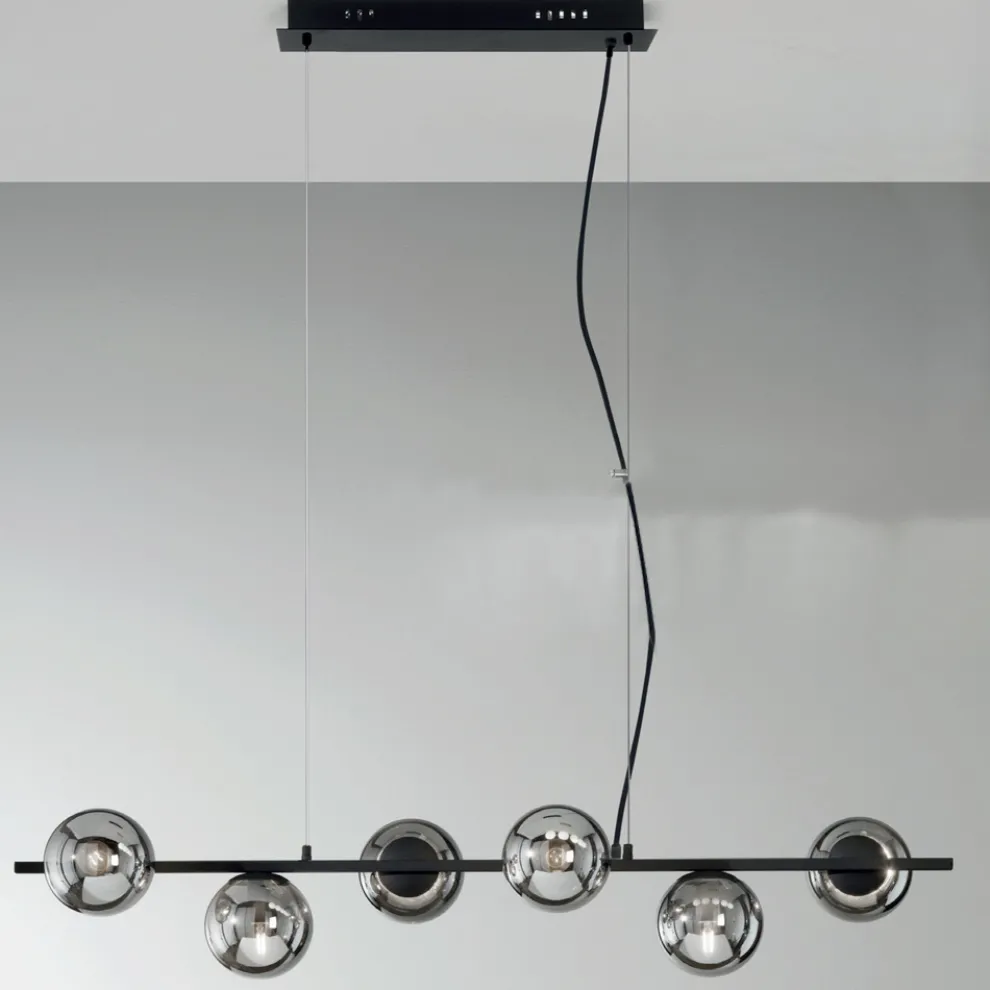 Pendelleuchte mit 6 Lichtern aus Metall und modernem mundgeblasenem Glas - Birga