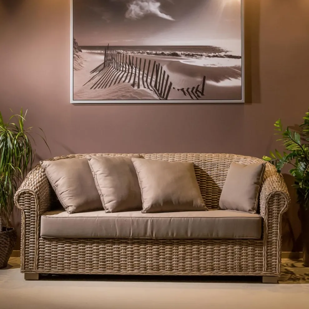 Gartensofa aus natürlicher Kubù-Faser mit Kissen - Isildur