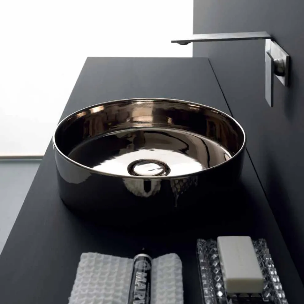 Rundes Aufsatzwaschbecken aus farbiger Keramik, hergestellt in Italien