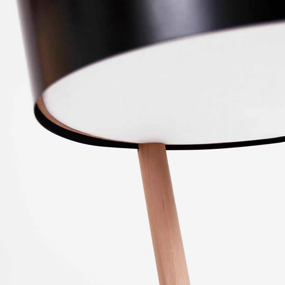 Stehlampe aus Holz und Metall mit Details aus veganem Leder - Avetta