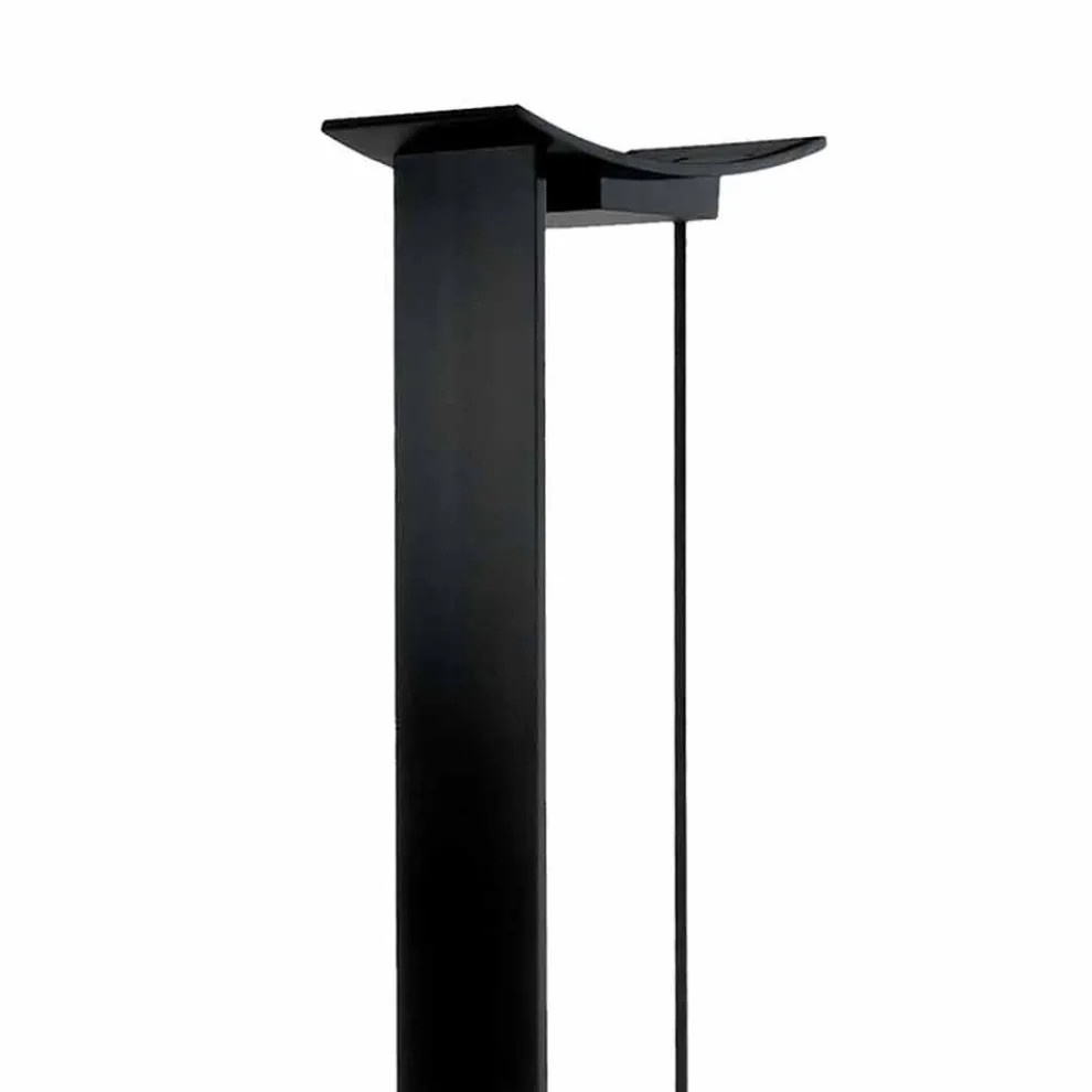 Stehlampe mit integrierter LED aus lackiertem Metall Made in Italy - Indra