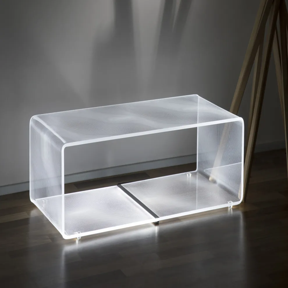 Transparenter LED-leuchtender Couchtisch aus Acryl mit Lasergravur - Robiola