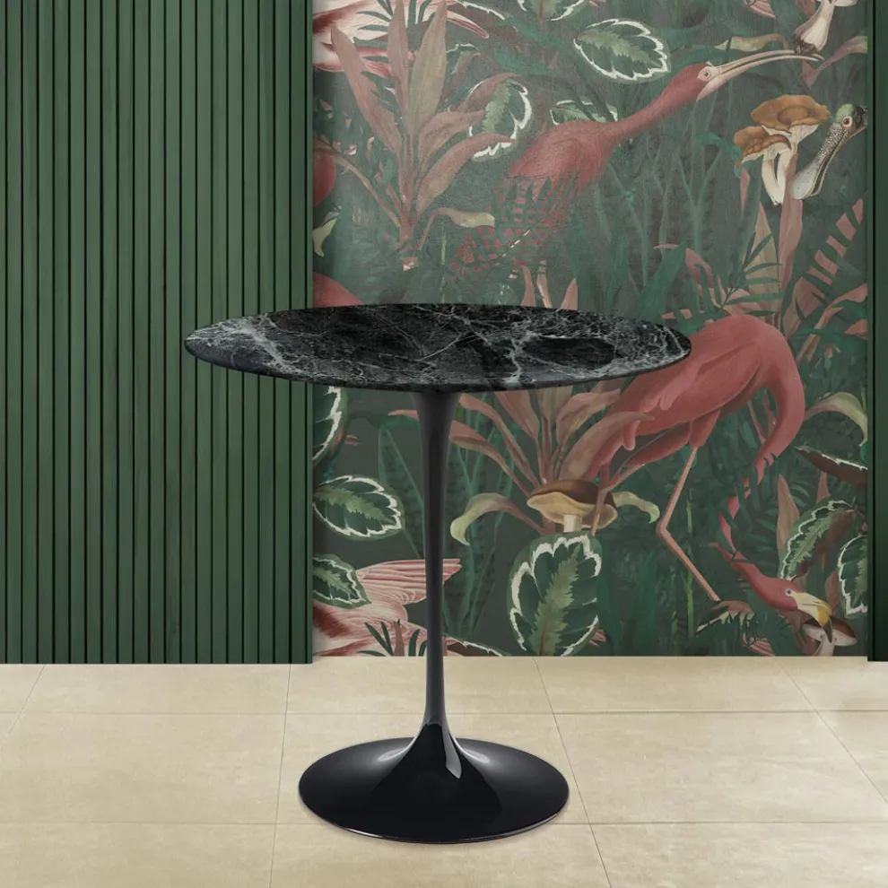 Tulip Eero Saarinen H 52 Ovaler Couchtisch aus alpingrünem Marmor, hergestellt in Italien – Scarlet
