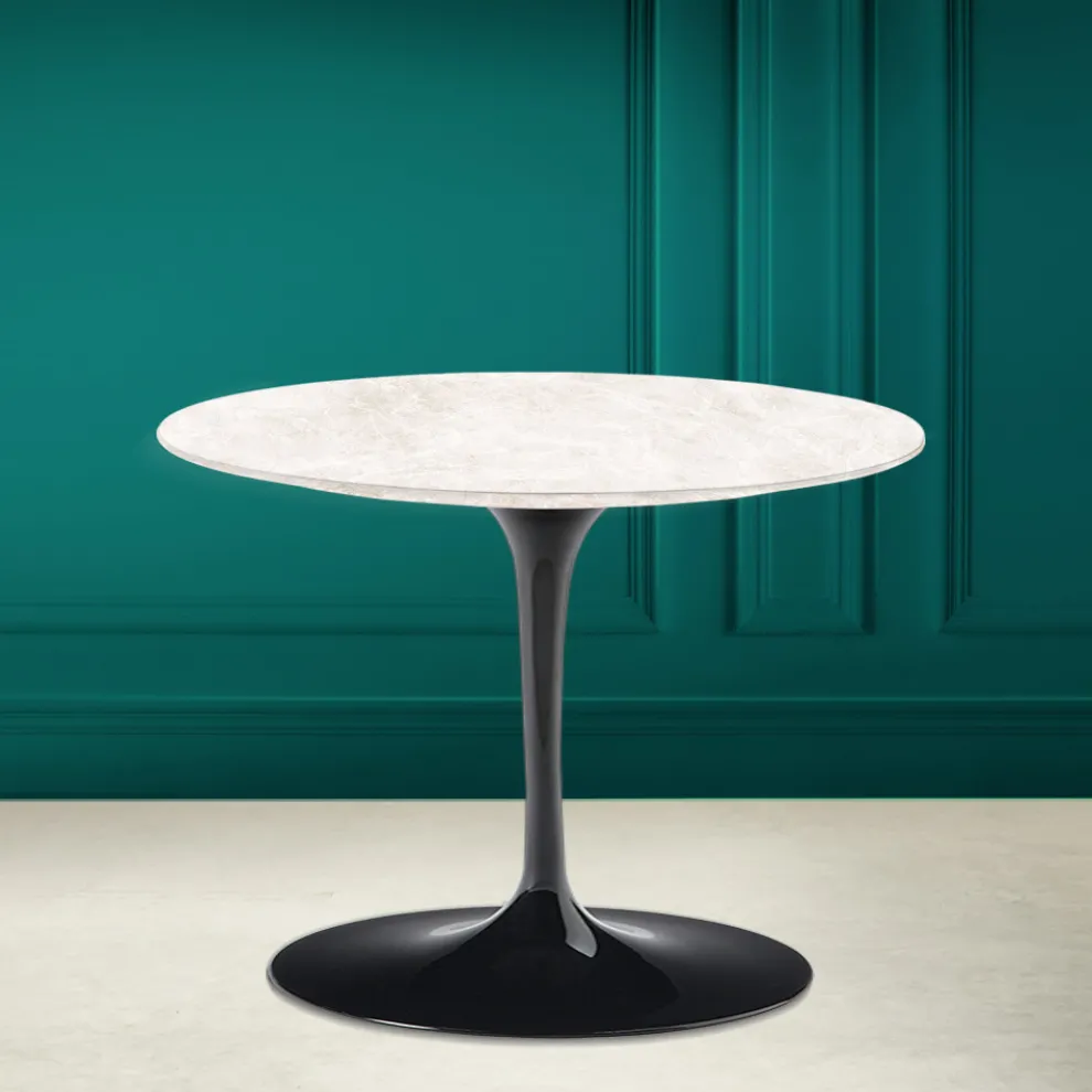 Tulip Eero Saarinen H 41 Couchtisch aus Keramik, Diamantcreme, hergestellt in Italien – Scarlet