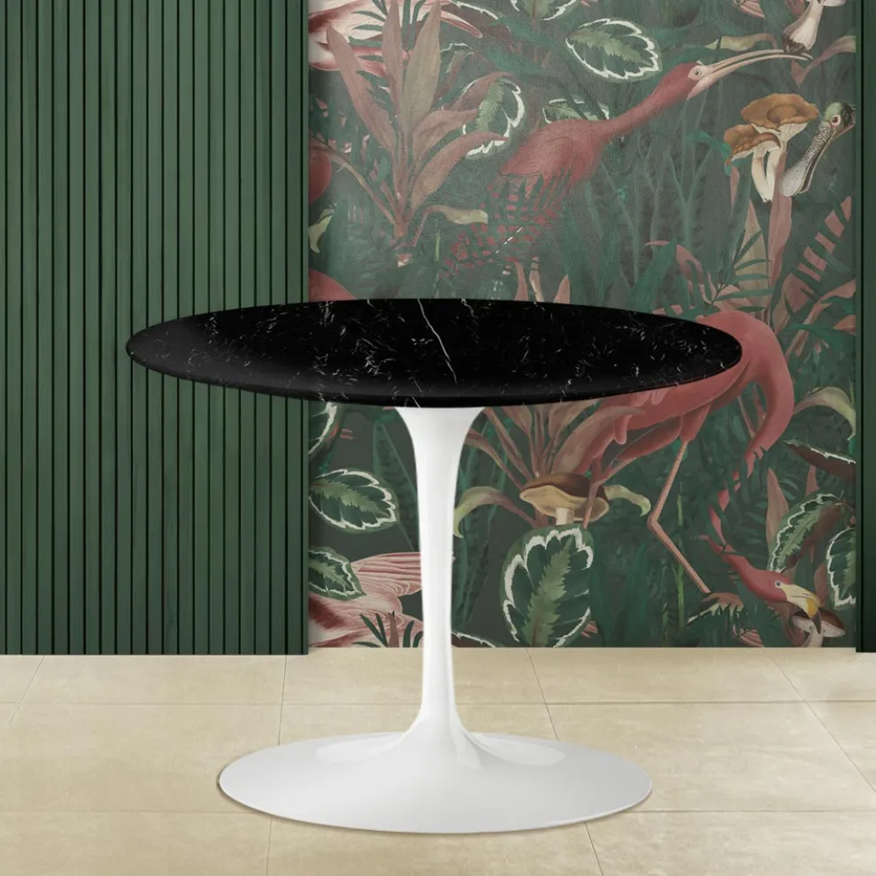 Tulip Eero Saarinen H 41 Couchtisch mit runder Platte aus schwarzem Marquinia-Marmor – Scarlet