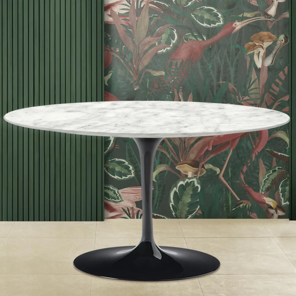 Tulip Saarinen Couchtisch mit Carrara-Marmorplatte H 41, hergestellt in Italien – Scarlet
