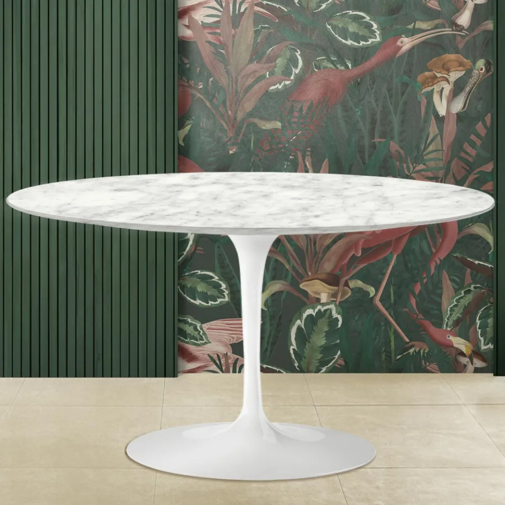 Tulip Saarinen Couchtisch mit Carrara-Marmorplatte H 41, hergestellt in Italien – Scarlet