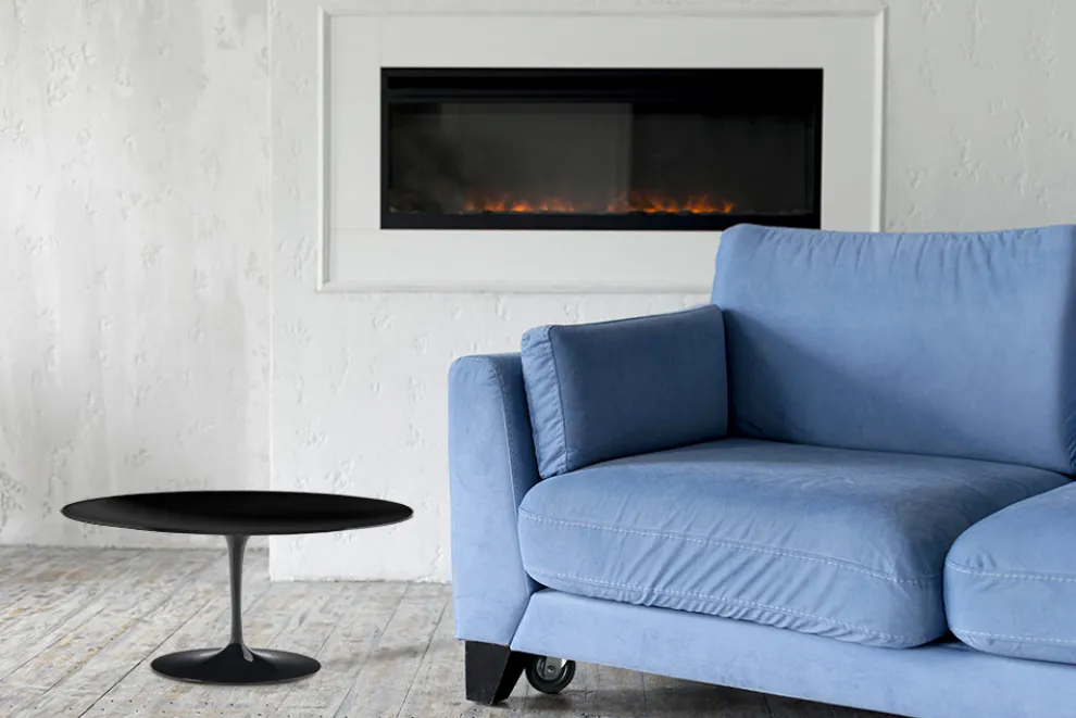 Tulip Saarinen Ovaler Couchtisch aus schwarzem Flüssiglaminat H 41, hergestellt in Italien – Scarlet