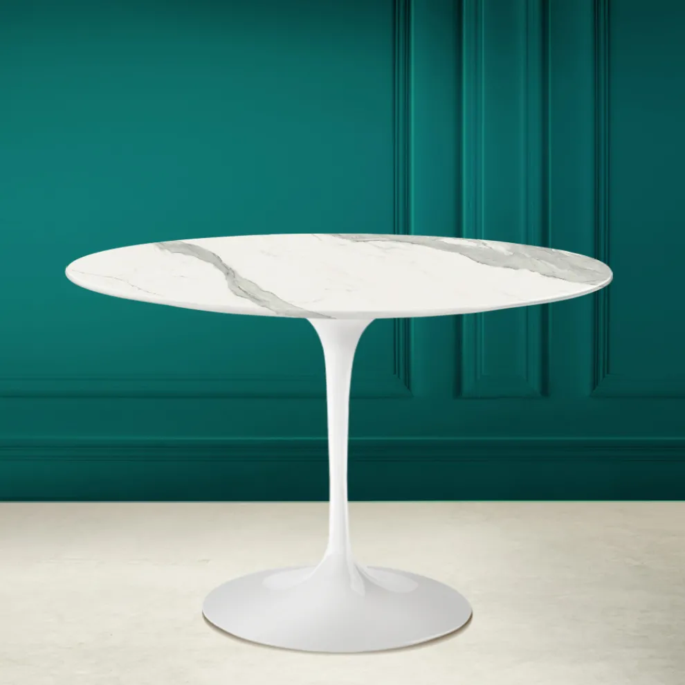Tulip Tisch Eero Saarinen H 73 in Statuario Vollkeramik Made in Italy - Scharlachrot