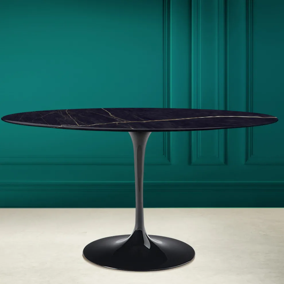 Tulpentisch Eero Saarinen H 74 Oval aus Keramik Noir Laurent Made in Italy - Scharlachrot