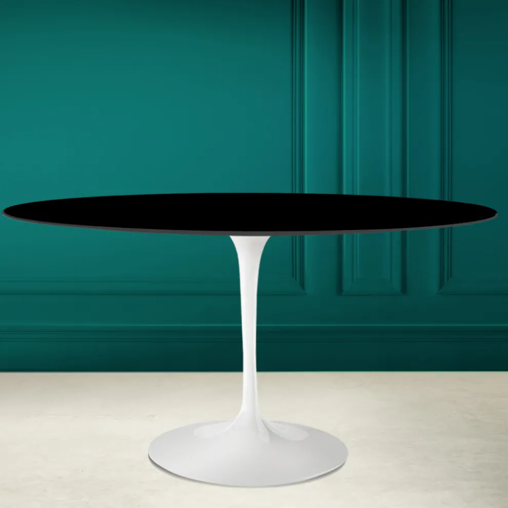 Tulpentisch Eero Saarinen H 74 Oval in absolutem Schwarz Keramik Made in Italy - Scharlachrot