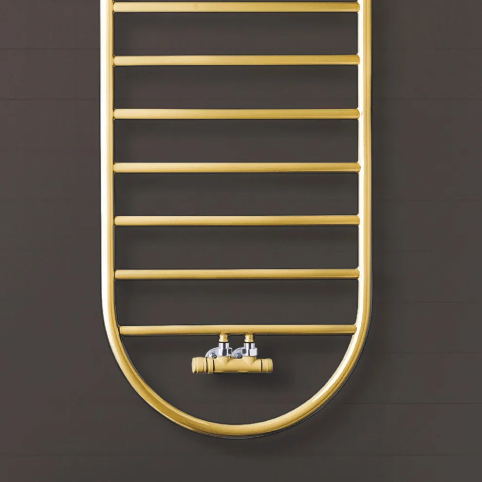 „Tutto Tondo Slim“ Design-Handtuchwärmer aus Stahl Made in Italy - Glatt