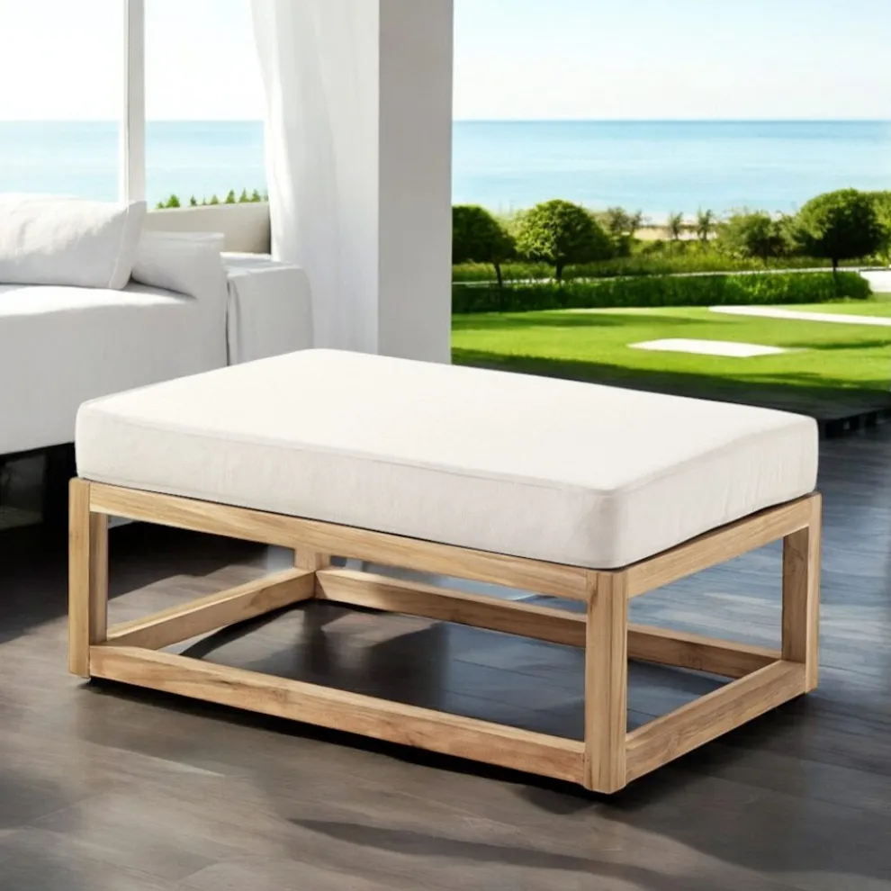 Couchtisch oder Pouf für den Außenbereich aus natürlichem Teakholz und Kissen - Circe