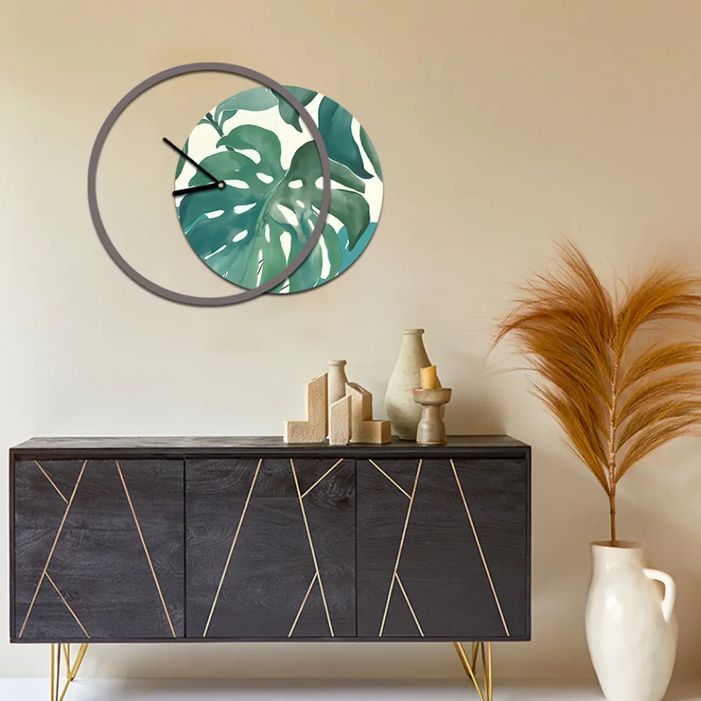 Uhr mit hölzerner und bedruckter Platte, hergestellt in Italien – Malawi