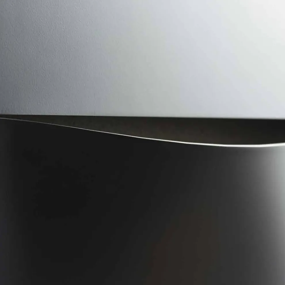 Vertikaler elektrischer Kühler in modernem Stahldesign bis 1000 W - Schnitt