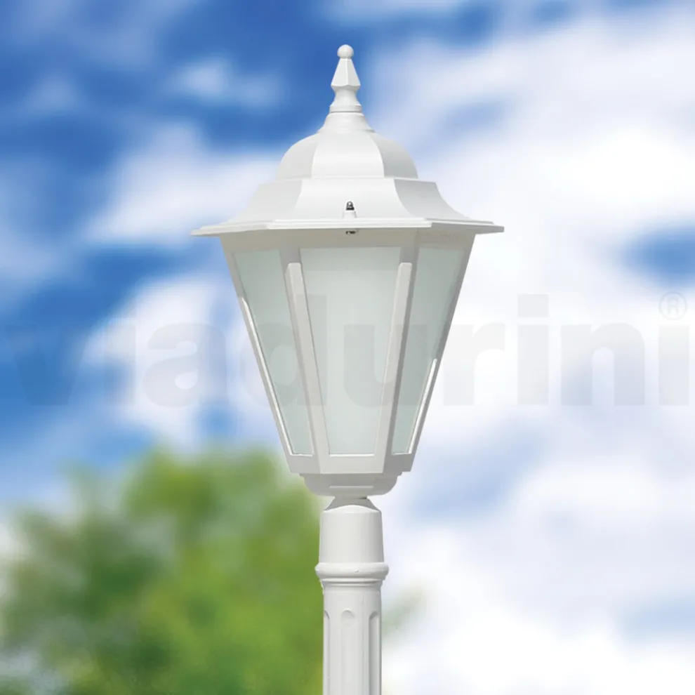 Vintage-Außenlampe aus weißem Aluminium, hergestellt in Italien – Terella