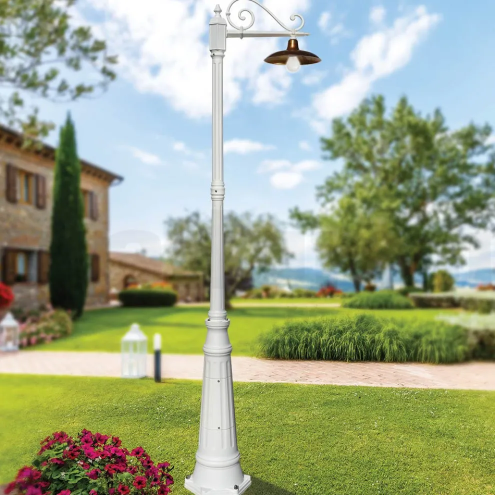 Vintage-Gartenlampe aus Aluminium und Messing, hergestellt in Italien – Adela